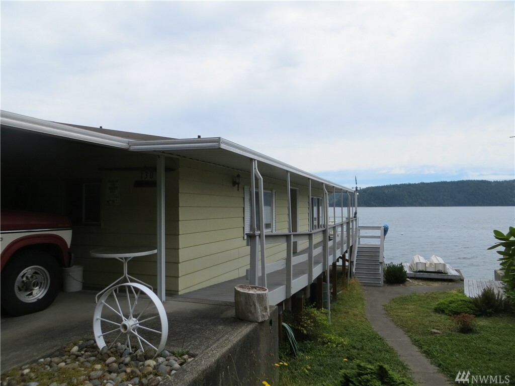 Property Photo:  130 N Beach Dr  WA 98548 