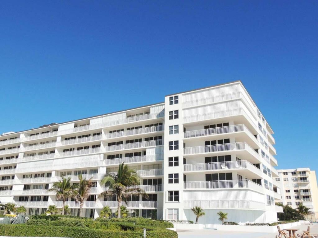 Property Photo:  3546 S Ocean Boulevard 308  FL 33480 