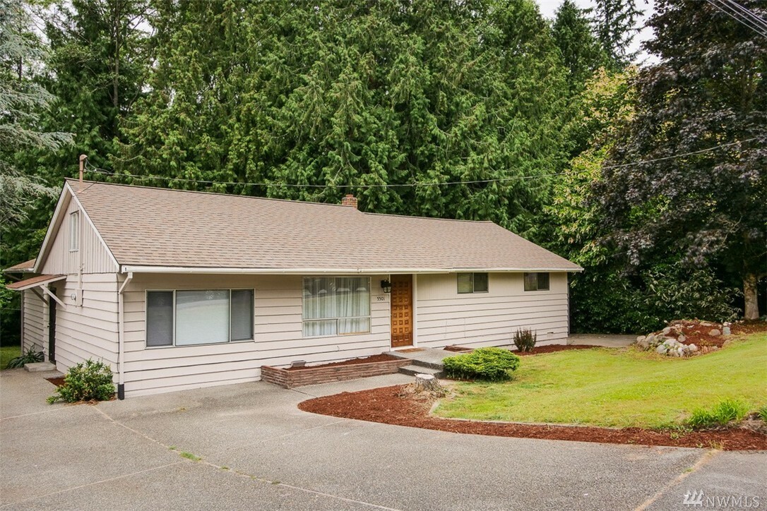 Property Photo:  5501 Firwood Dr  WA 98036 