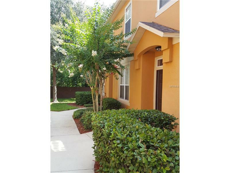 Property Photo: 1930 Pine Oak Trail FL 32773