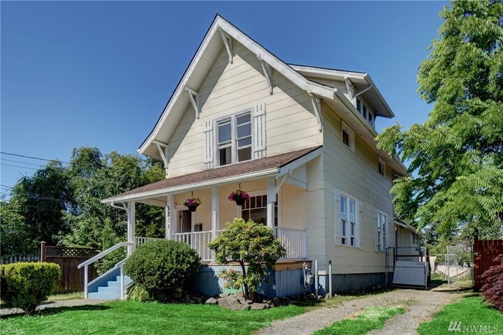 Property Photo:  5708 S Sheridan Ave  WA 98408 