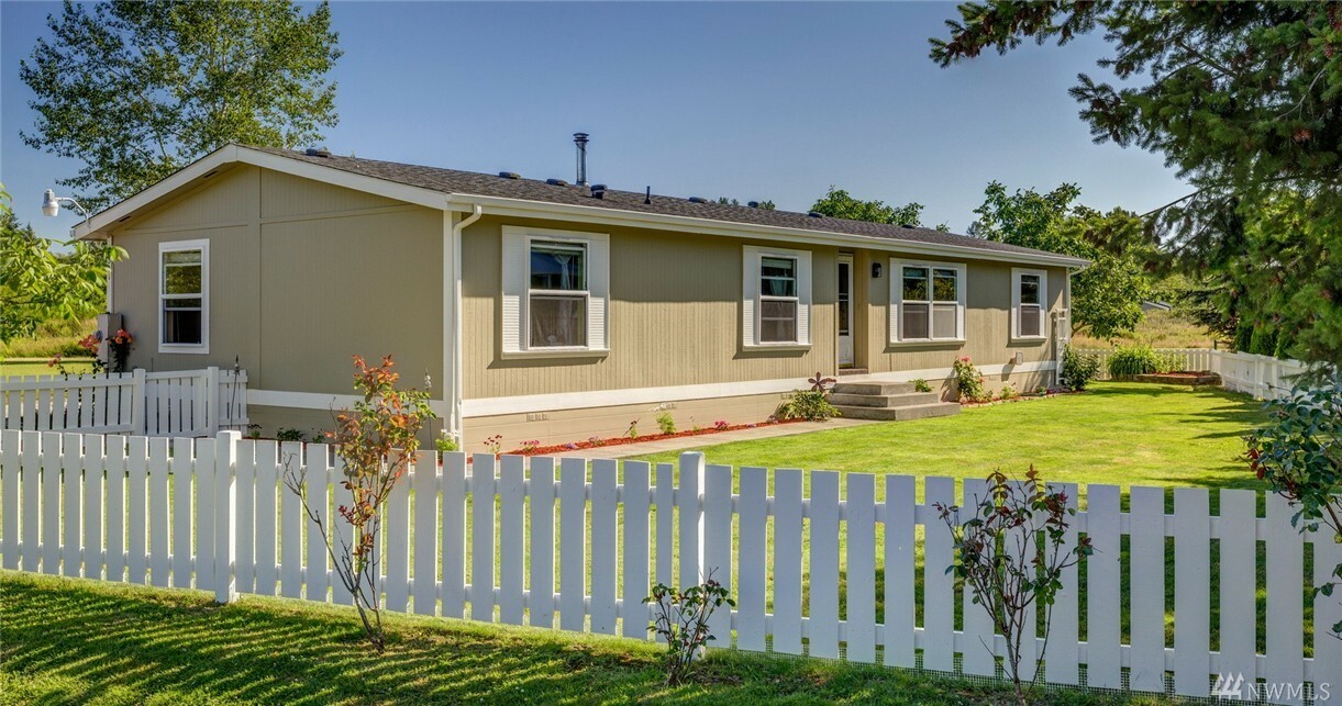 Property Photo:  4591 Sunburst Dr  WA 98230 