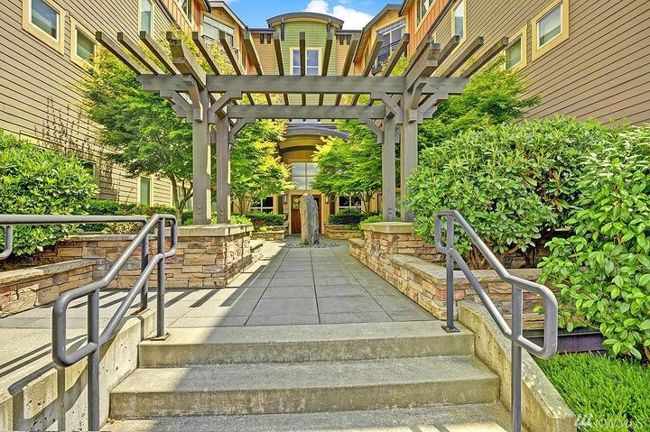 15700 116th Ave NE A109  Bothell WA 98011 photo