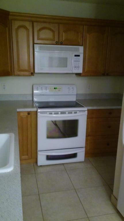 Property Photo: 2400 Black Olive Boulevard 204 FL 33445