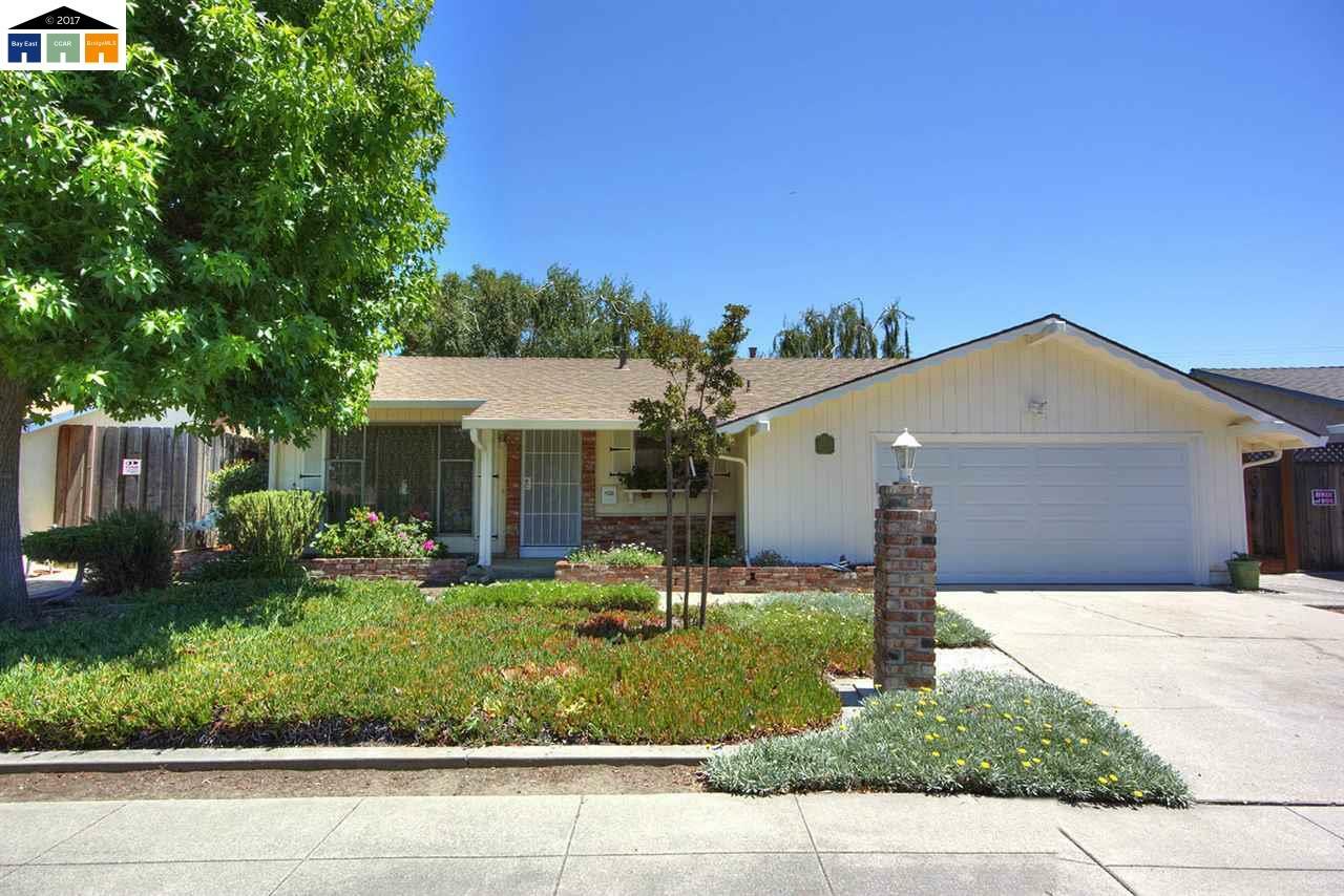 40532 Robin St  Fremont CA 94538 photo