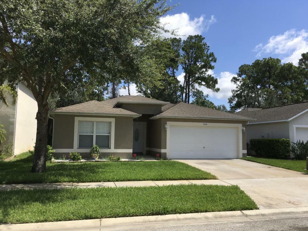 Property Photo:  1624 La Maderia Drive SW  FL 32908 