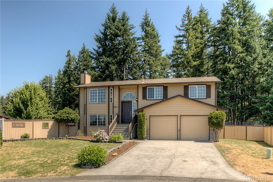 Property Photo:  9713 218th Street Ct E  WA 98338 