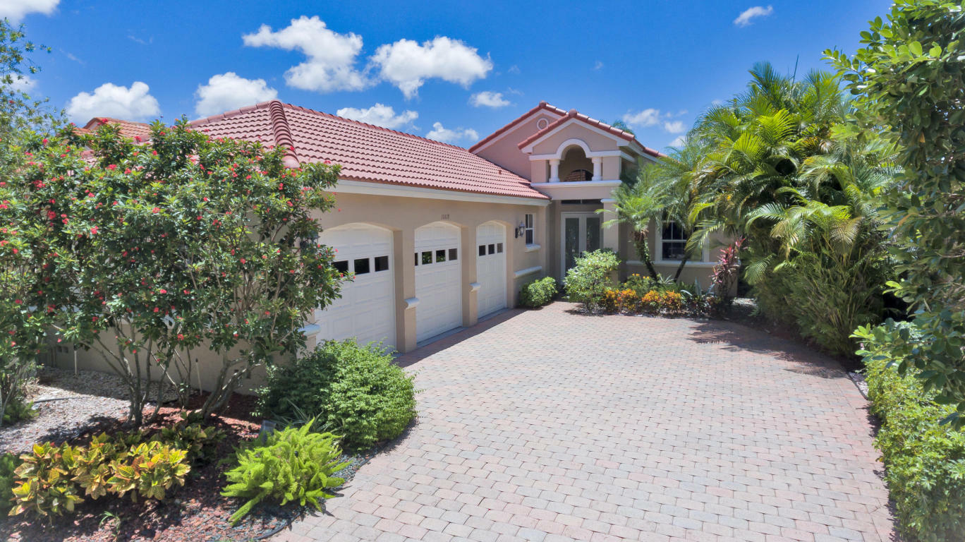 Property Photo: 10818 Fairmont Village Drive FL 33449