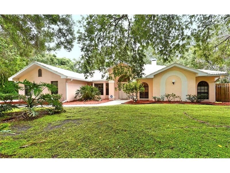 Property Photo:  4516 Oak Run Drive  FL 34243 
