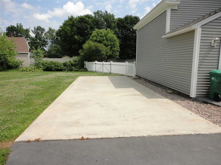 Property Photo:  12 Crowhill Road  NH 03868 