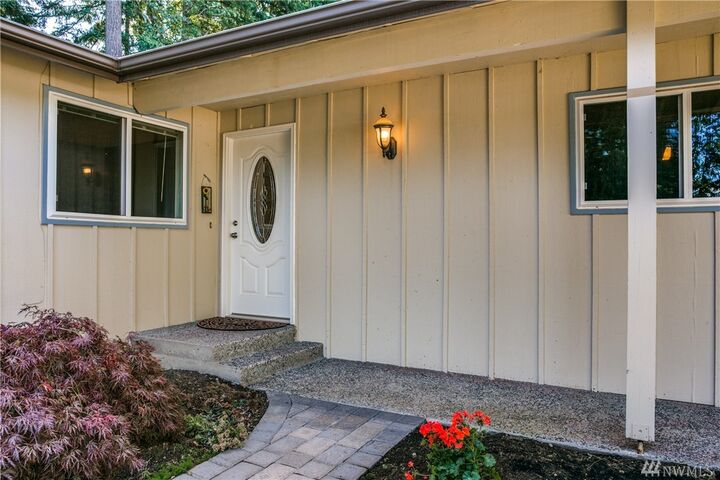 Property Photo: 17827 29th Dr SE WA 98012