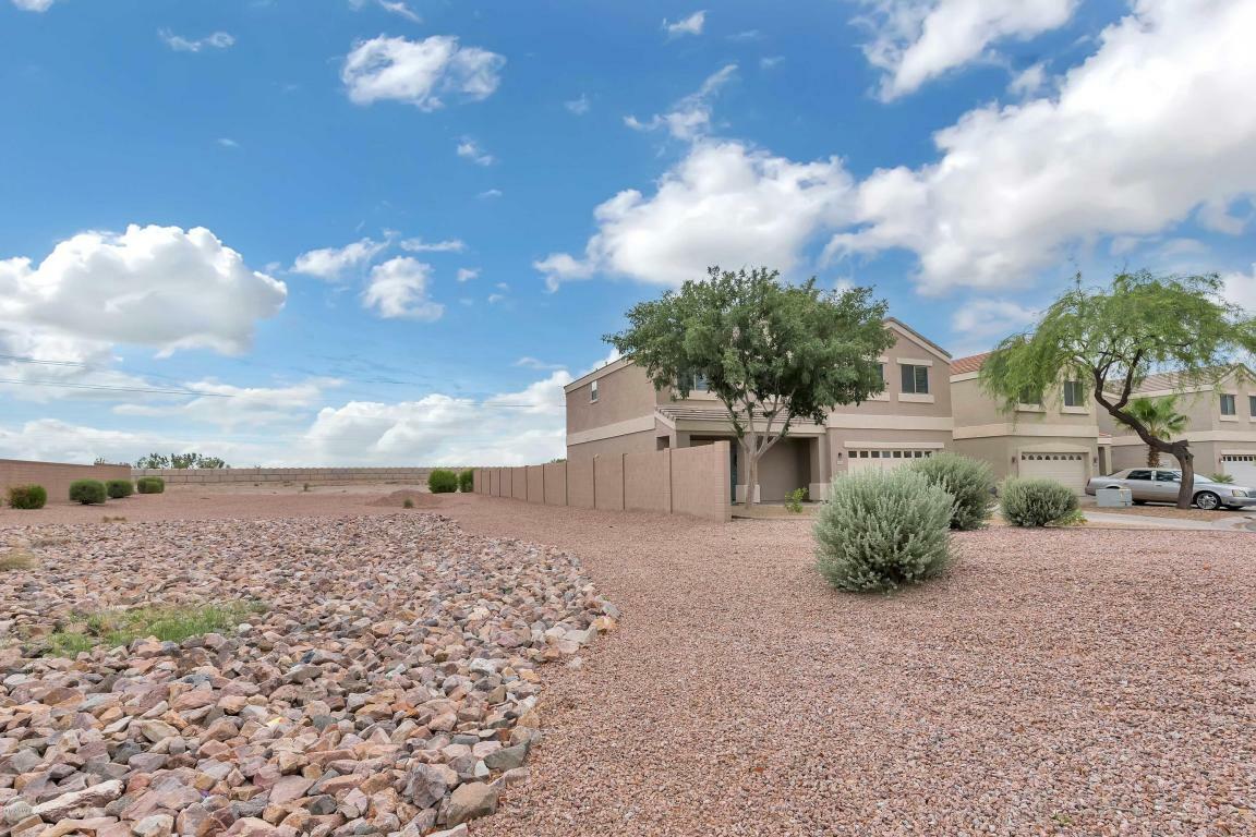 Property Photo:  39265 N Zampino Street  AZ 85140 