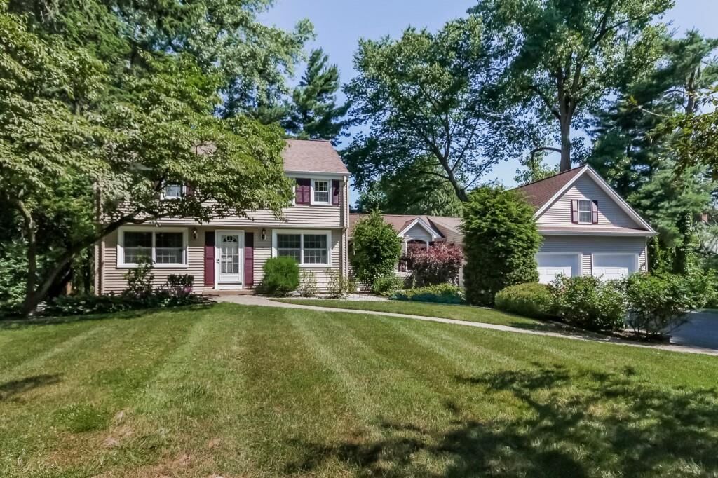 Property Photo: 4 Orchard Road CT 06117