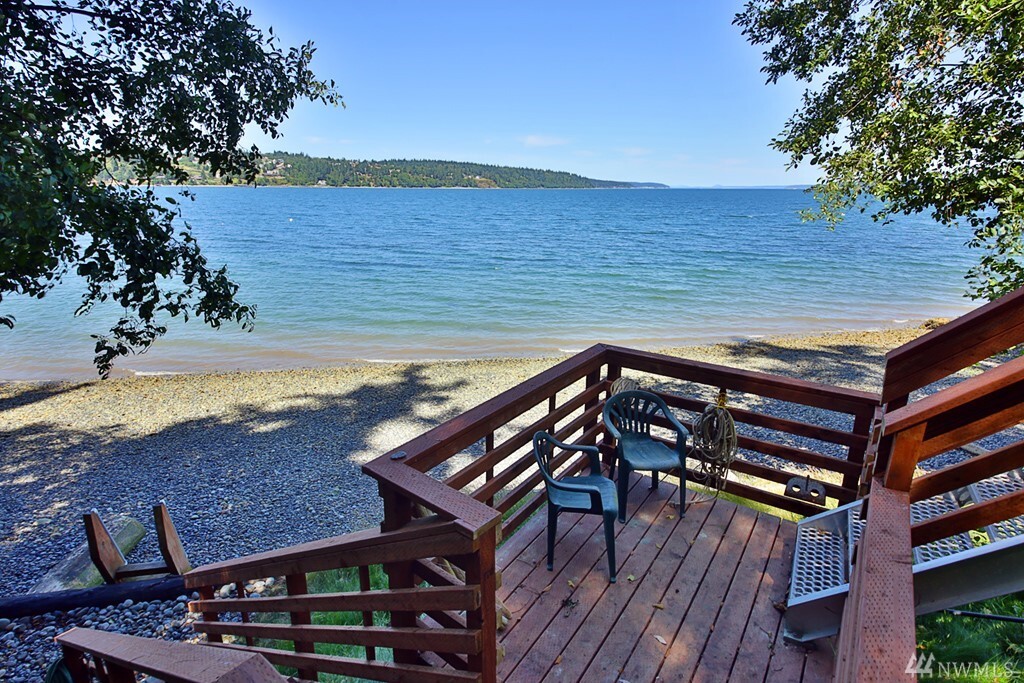 Property Photo:  5298 East Harbor Rd  WA 98249 