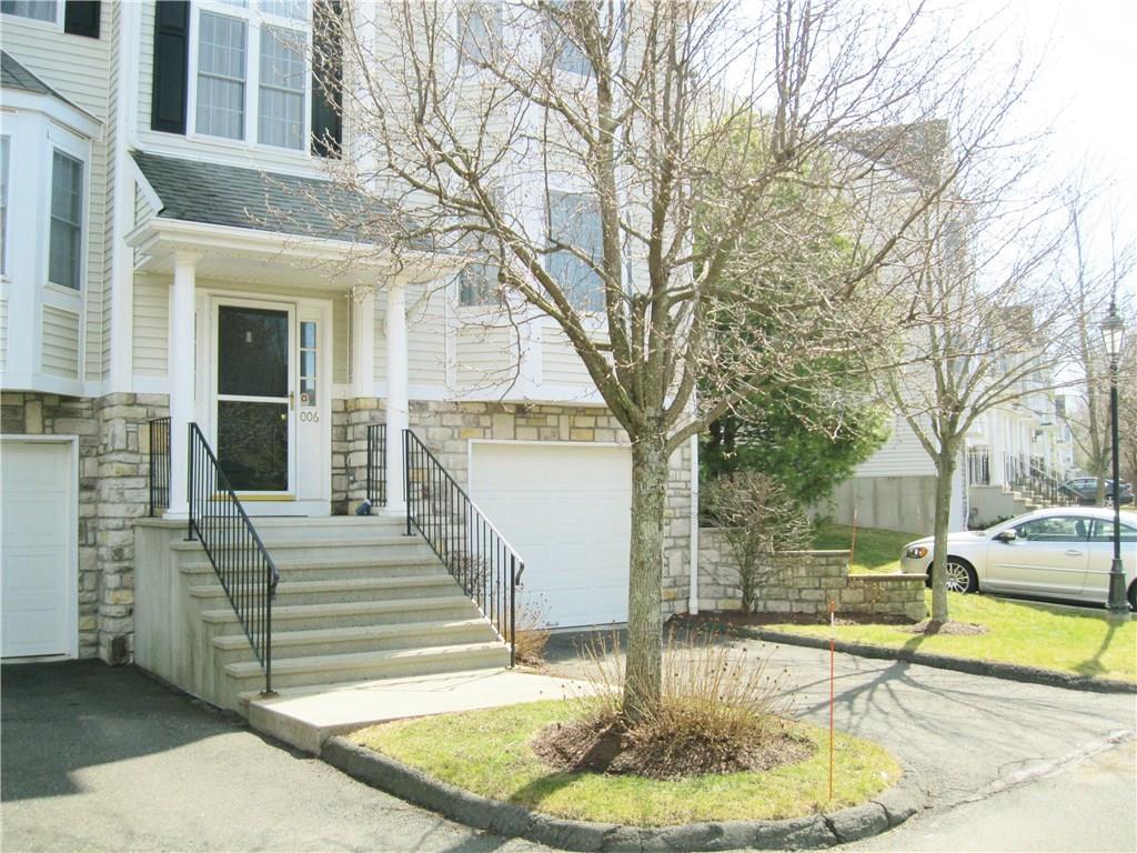 Property Photo:  1006 Hancock Drive 1006  CT 06811 