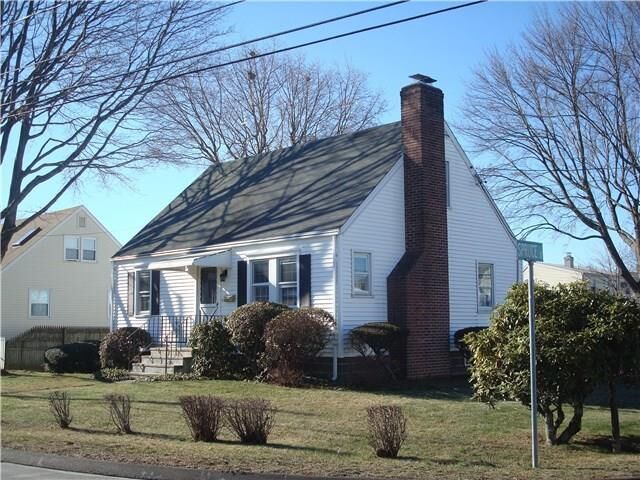 Property Photo:  67 Magnolia Avenue  CT 06850 