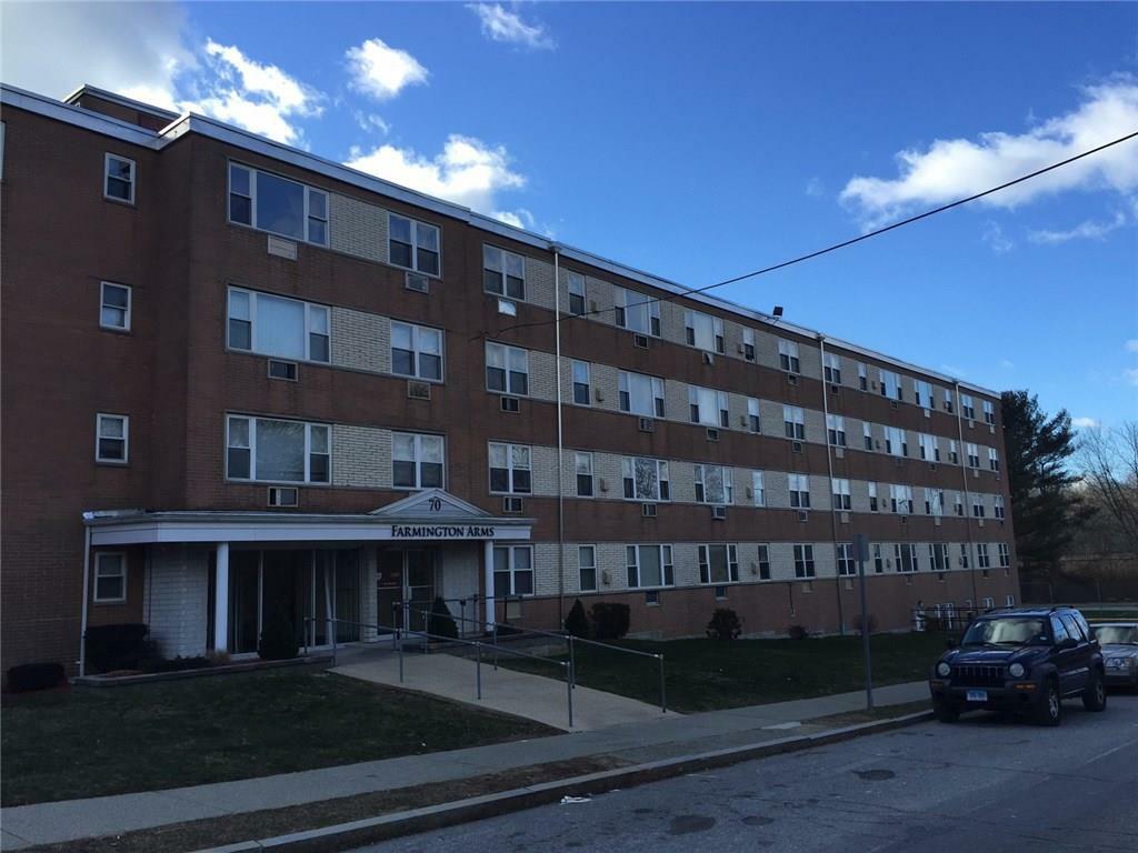 Property Photo:  70 Farmington Avenue 2J  CT 06320 