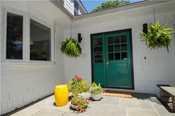 Property Photo:  54 Weston Road  CT 06880 