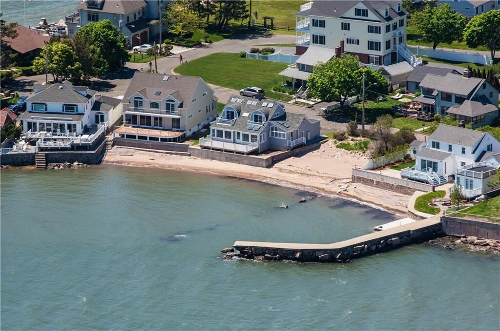 Property Photo: 12 Morgan Terrace CT 06512