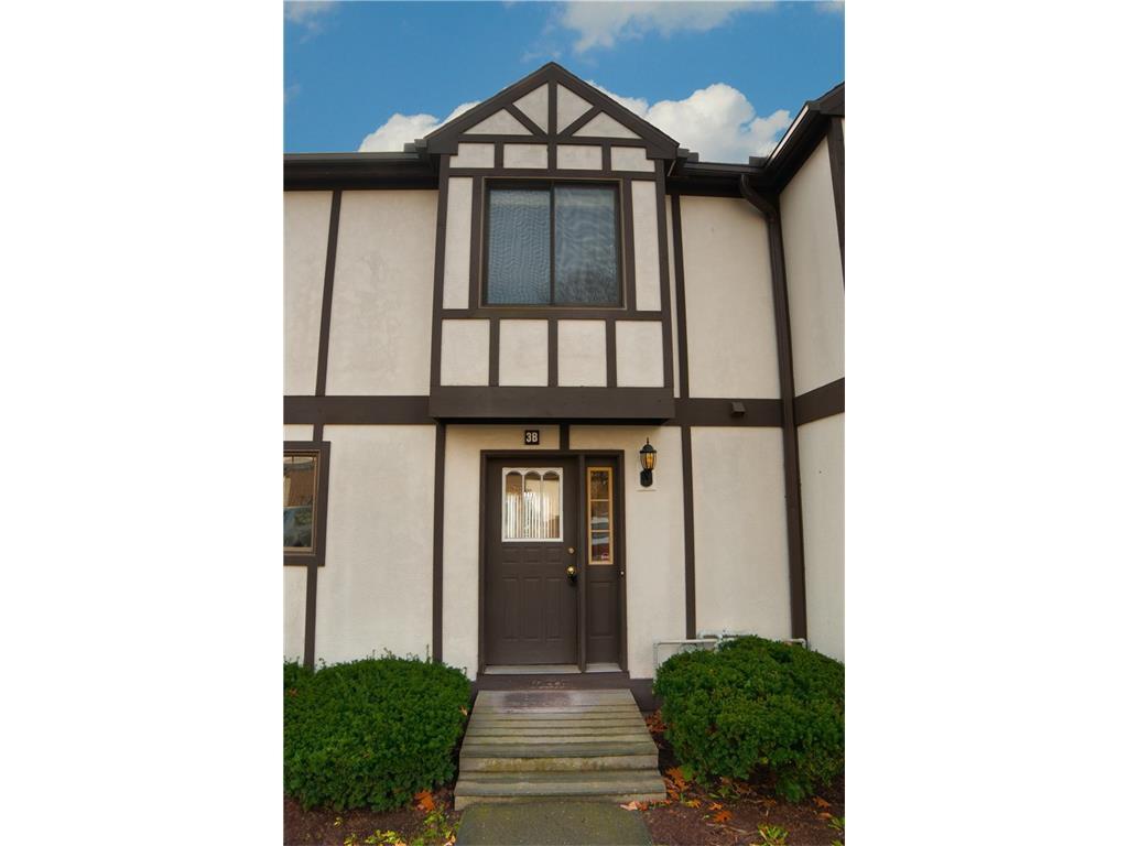 Property Photo:  204 New Haven Avenue 3B  CT 06418 