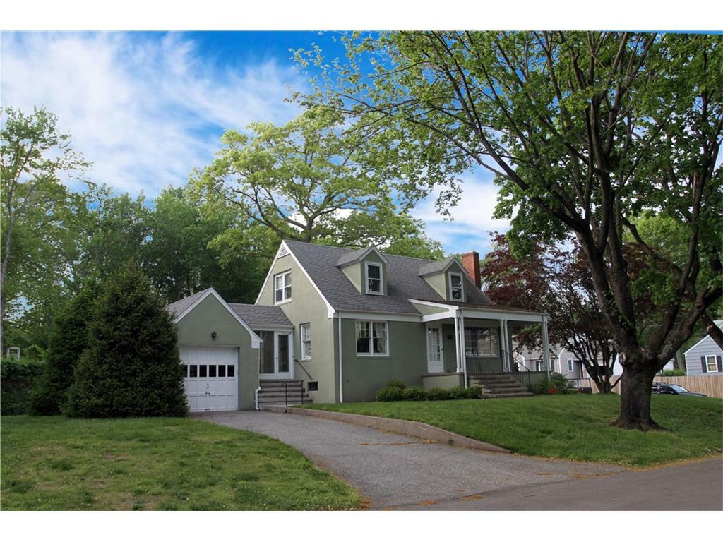 Property Photo: 142 Rosedale Street CT 06824