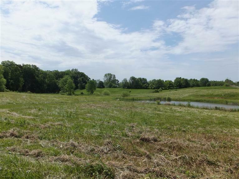 Property Photo: 18 Deer Run Dr IN 47060