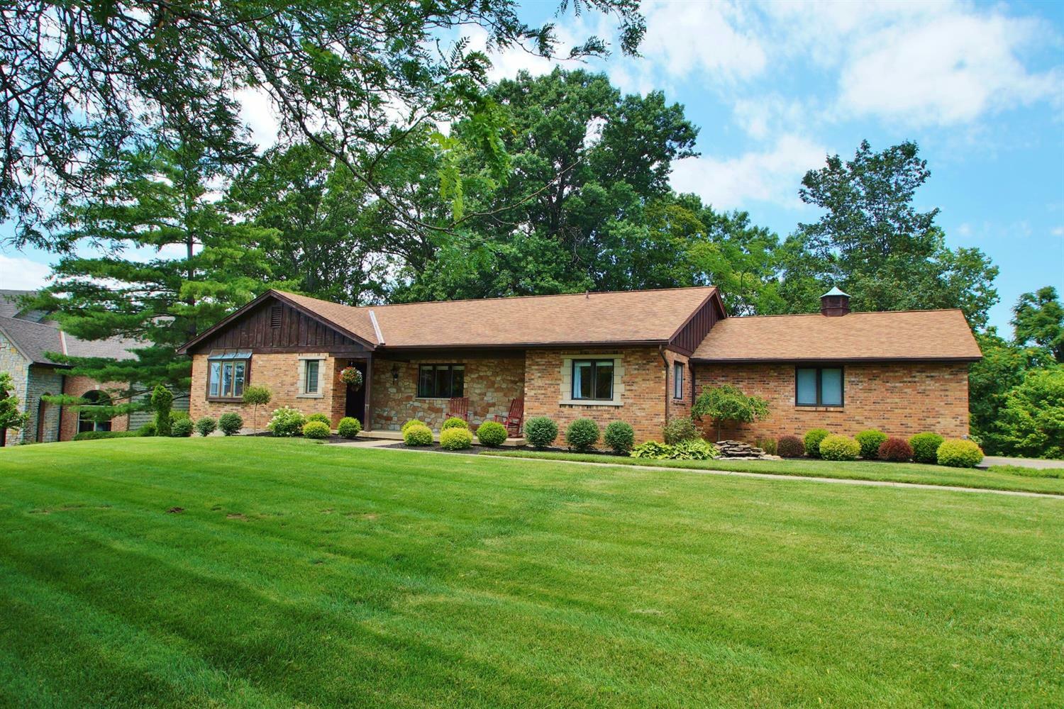 Property Photo: 2019 Southacres Drive OH 45233