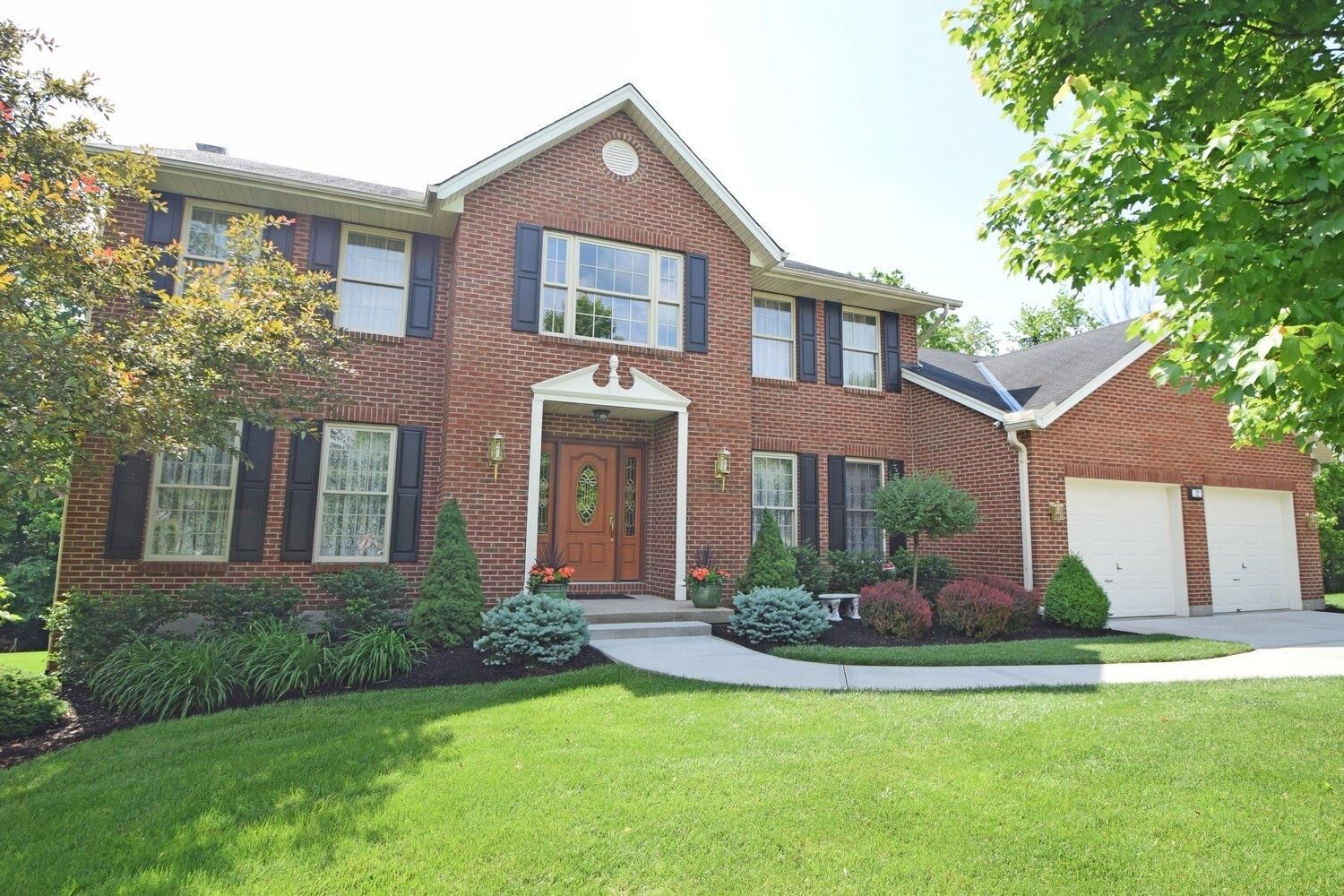 Property Photo:  12 Bookbinder Place  OH 45014