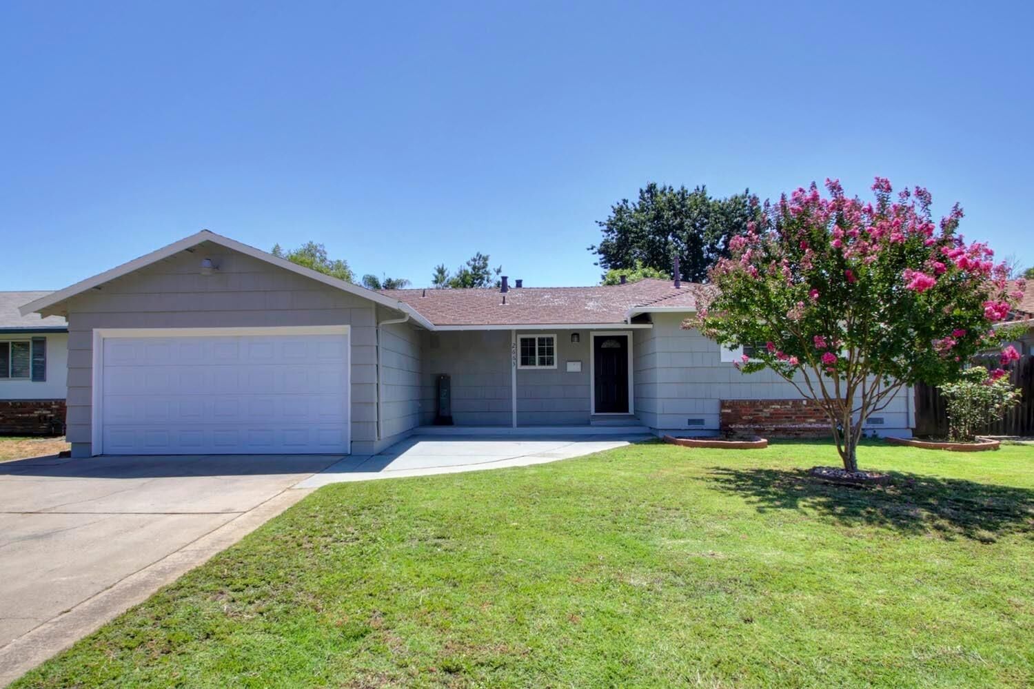 Property Photo:  2663 Barbera Way  CA 95670 