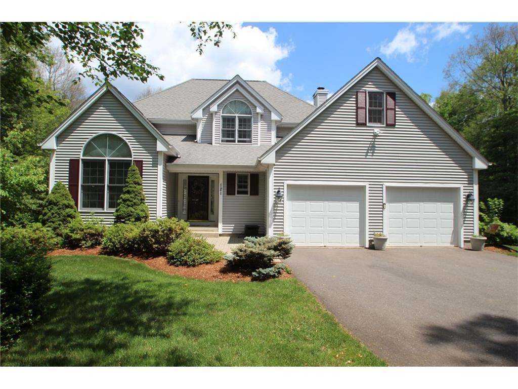 Property Photo:  121 Charles Street  CT 06084 