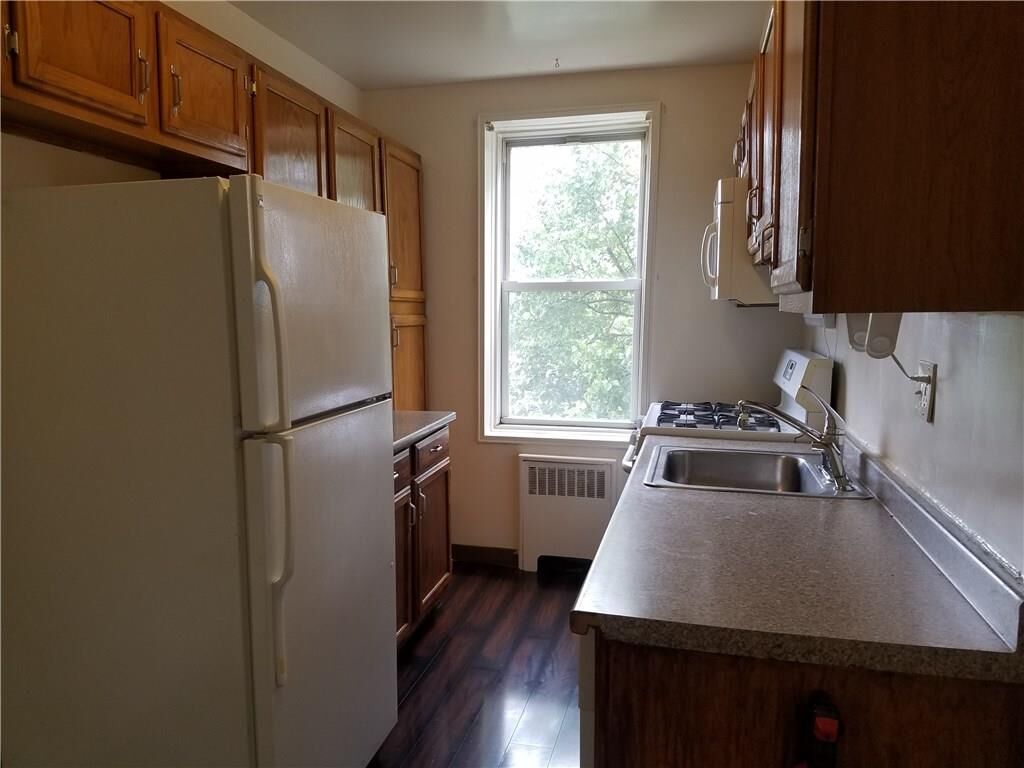 Property Photo:  50 Fairview Avenue 3C  CT 06850 