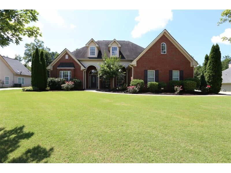 Property Photo:  60 Rose Creek Drive   30014 