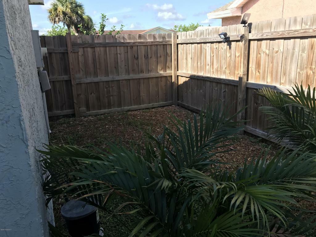 Property Photo:  1671 Arcot Circle NE  FL 32905 