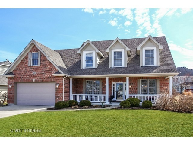 Property Photo: 1220 McClurg Drive IL 60510