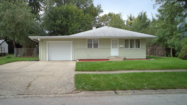Property Photo: 536 N Rosedale Avenue IL 60506