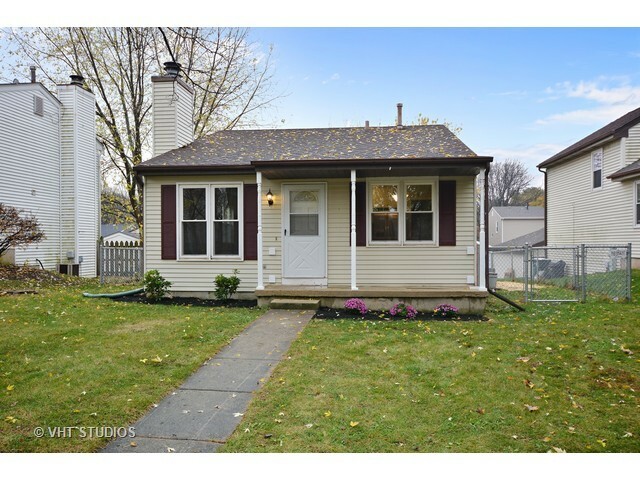 Property Photo: 908 Britta Lane IL 60134