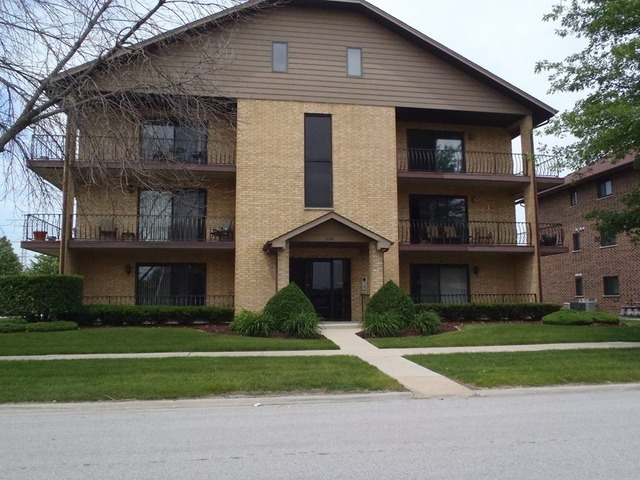 Property Photo:  8166 168th Place 3E  IL 60477 