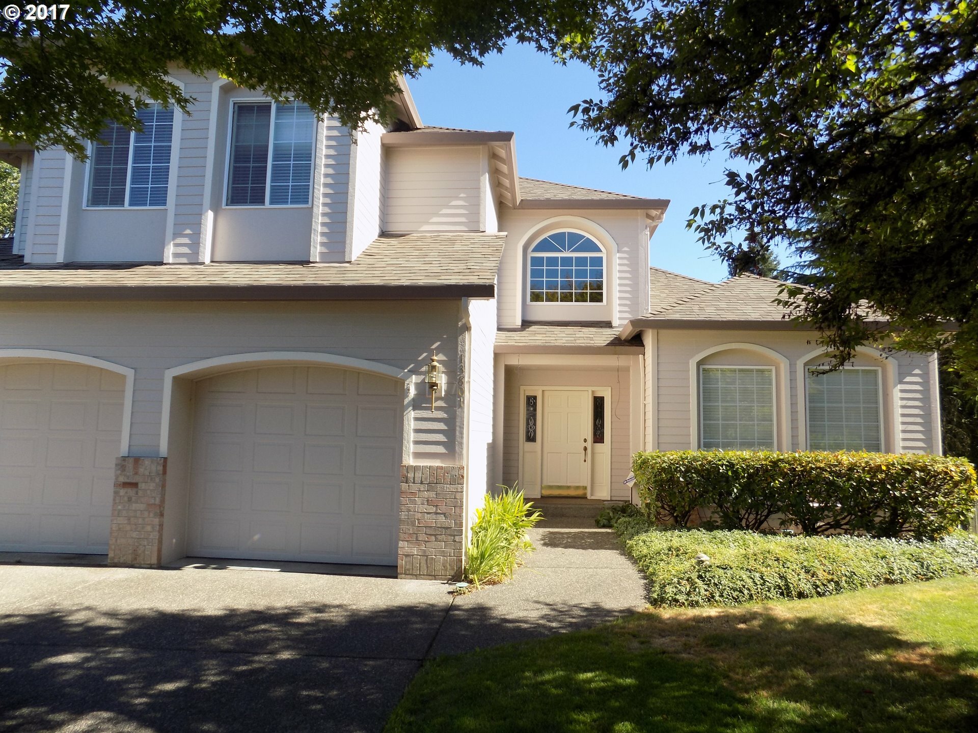 Property Photo:  13801 NW 20th Ct  WA 98685 