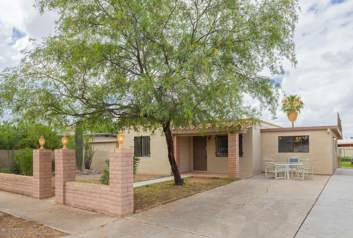 Property Photo:  4210 E Canada Stravenue  AZ 85706 