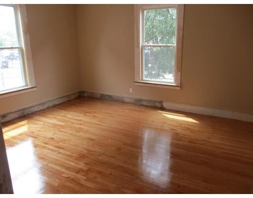 Property Photo:  49 Johnson St 1F  MA 01902 