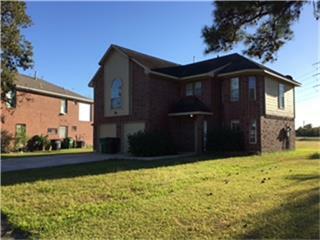 Property Photo: 632 Autumnwood Drive TX 77013