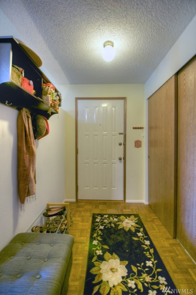 Property Photo: 303 Kenyon St NW 4F WA 98502