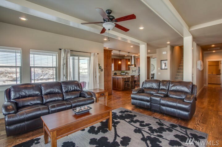 Property Photo: 2615 Tuscany Lane WA 98828