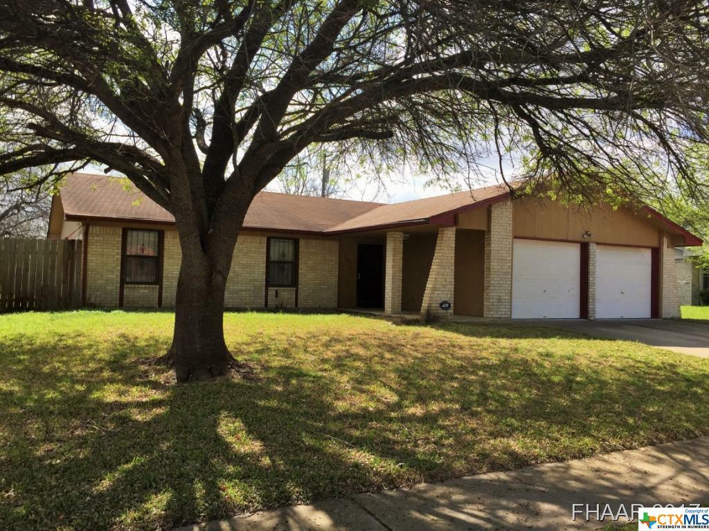 Property Photo:  1504 Edgefield Street  TX 76549 