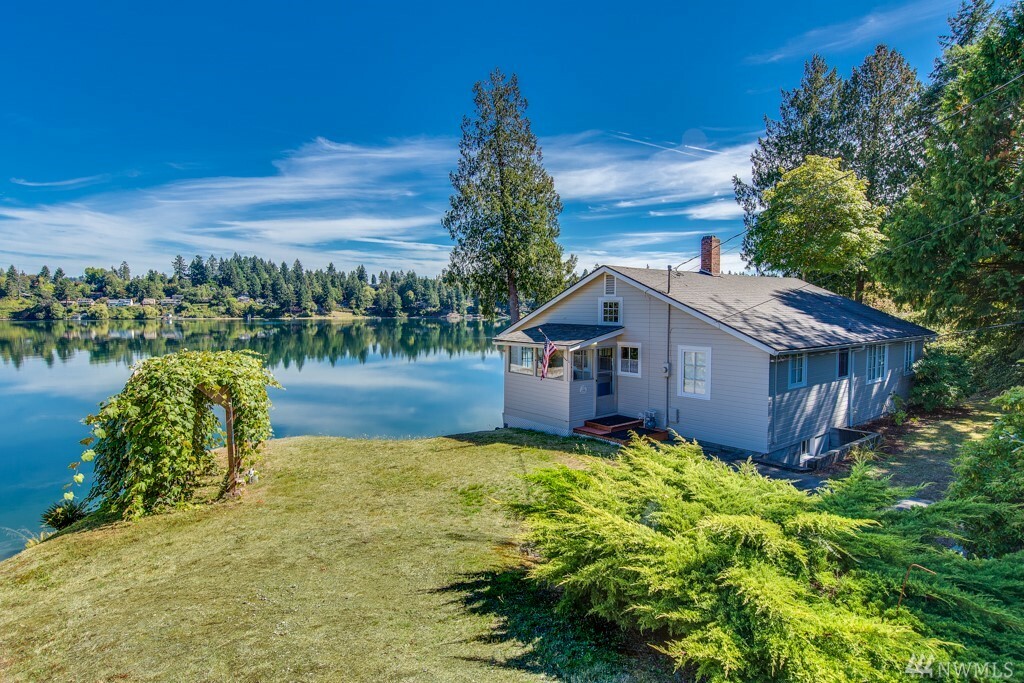 Property Photo:  2460 Rocky Point Rd NW  WA 98312 