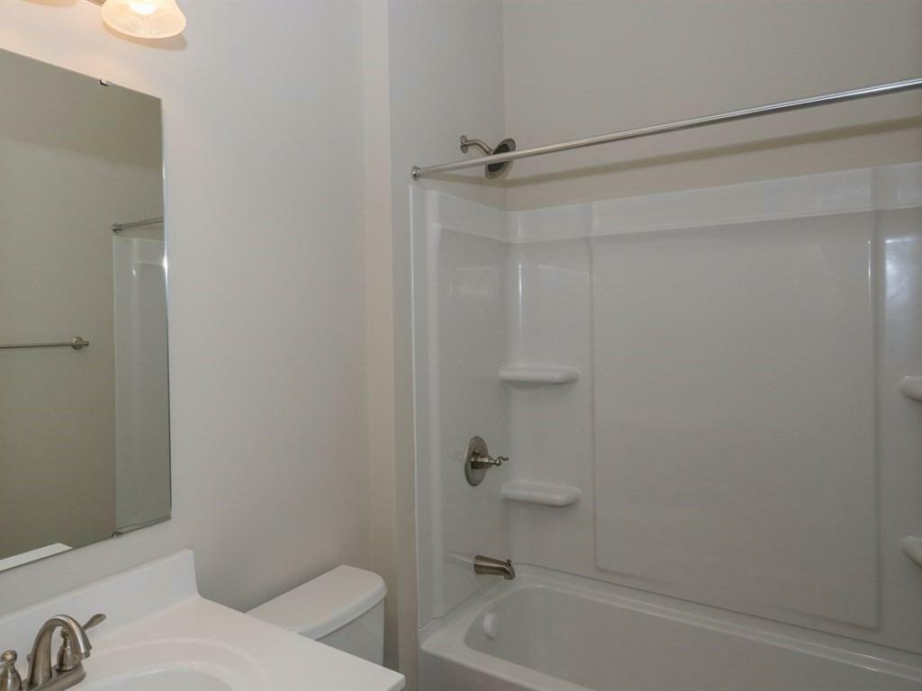 Property Photo:  7977 Oakbridge Way 3-101  OH 45248 