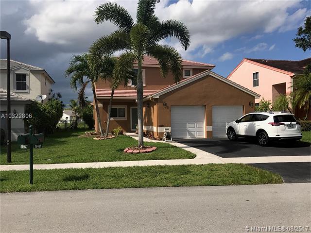 Property Photo: 18481 NW 19th St FL 33029