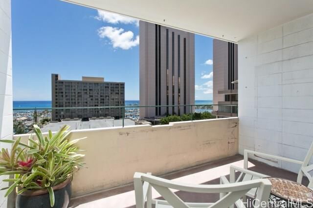Property Photo:  1720 Ala Moana Boulevard B/1404  HI 96815 