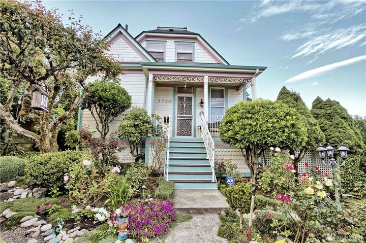 Property Photo:  3710 N 31st St  WA 98407 
