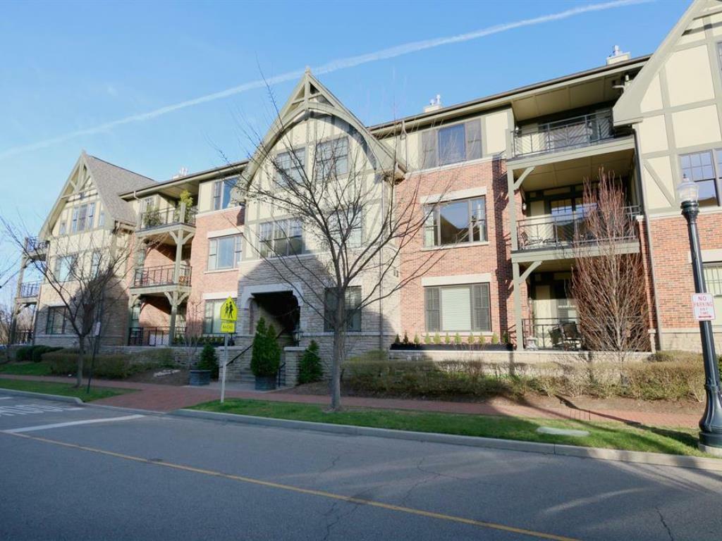 Property Photo: 3901 West Street 305 OH 45227